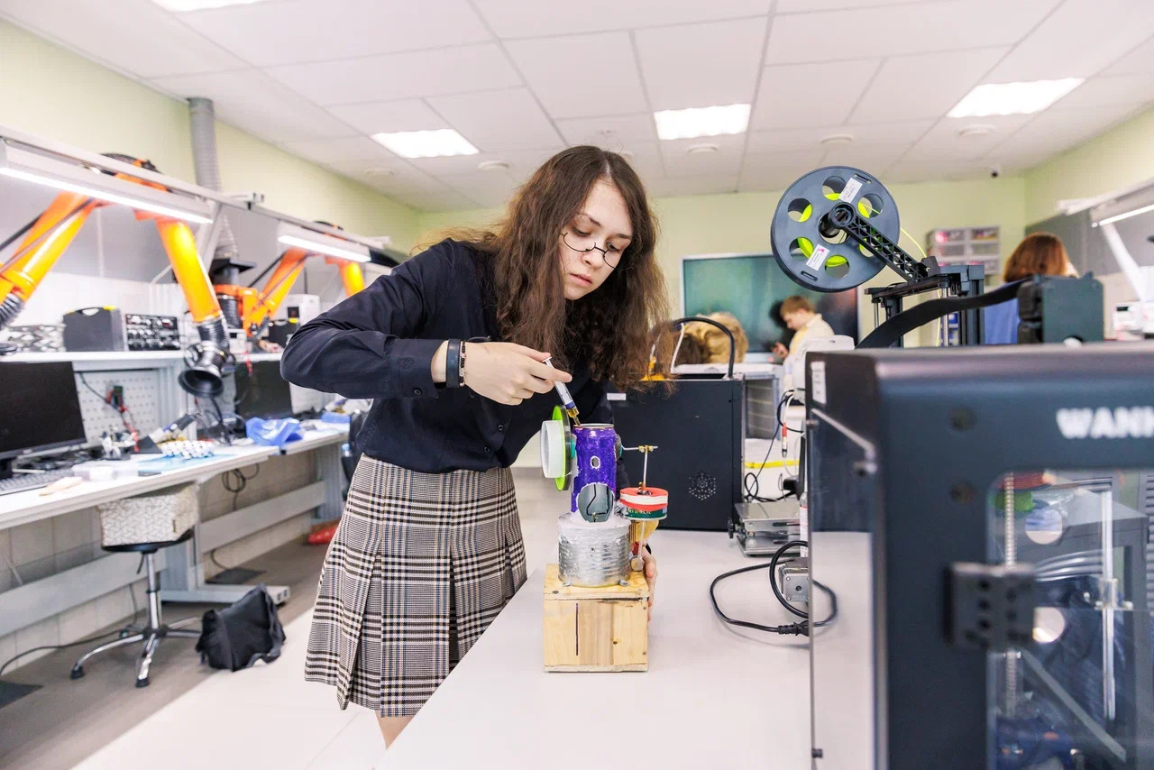 Школьница создала экодвигатель для энергии будущего